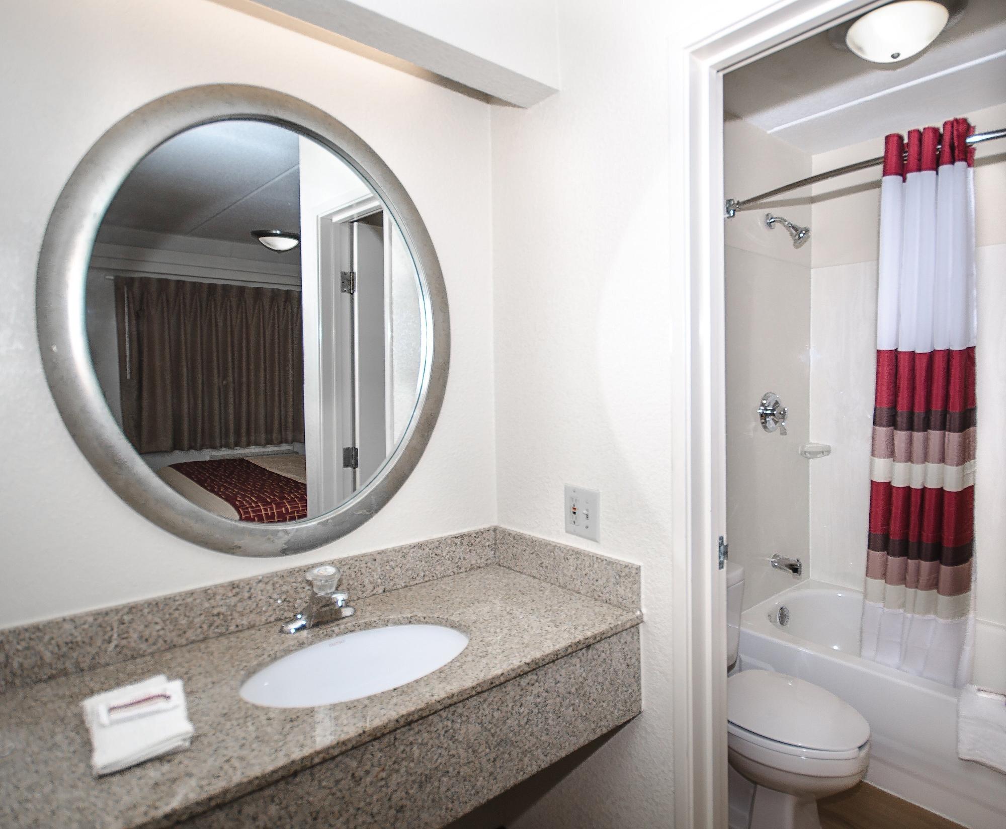 Red Roof Inn Philadelphia - Oxford Valley Langhorne Luaran gambar